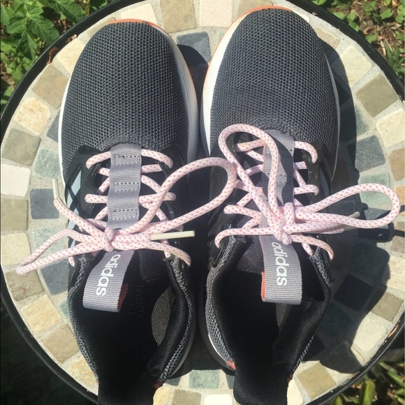 Adidas CloudFoam running shoes - Picture 1 of 11